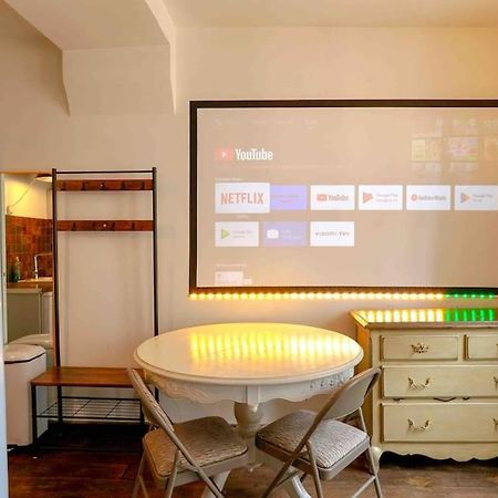 Studio With Home Cinema@Paris Chatelet Exterior foto